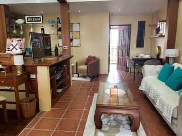 Hot Investment Opportunity – 5-Storey Townhouse with 5 Luxury Apartments | Pratumnak Hill, Pattaya