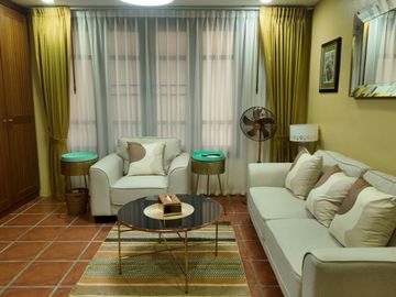 Hot Investment Opportunity – 5-Storey Townhouse with 5 Luxury Apartments | Pratumnak Hill, Pattaya