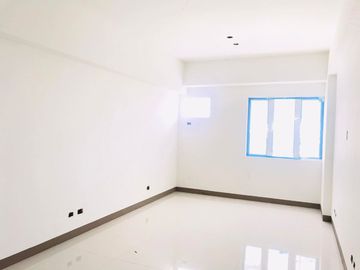 For Sale! 1 Bedroom with Balcony in Moldex Residences Silang Cavite -AJCS