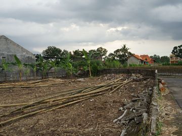Tanah Sleman Timur SHM 8 Menit ke Stadion Maguwoharjo
