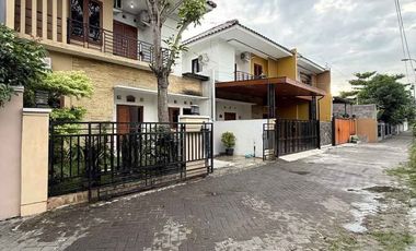 RUMAH CANTIK 2 LANTAI FULL FURNISHED DALAM KOTA – UMBULHARJO, YOGYAKARTA