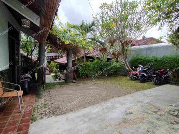 Dijual Rumah Antik Luas 737 m2 ada Joglo / Pendopo sangat cocok untuk Guest House