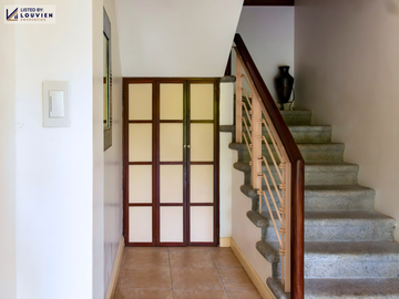 𝐅𝐮𝐥𝐥𝐲 𝐅𝐮𝐫𝐧𝐢𝐬𝐡𝐞𝐝 𝟑-𝐒𝐭𝐨𝐫𝐞𝐲 𝐃𝐮𝐩𝐥𝐞𝐱 𝐢𝐧 𝐓𝐚𝐠𝐚𝐲𝐭𝐚𝐲 𝐰𝐢𝐭𝐡 𝐉𝐚𝐜𝐮𝐳𝐳𝐢 & 𝐒𝐚𝐮𝐧𝐚 𝐅𝐨𝐫 𝐒𝐚𝐥𝐞 near Crosswind