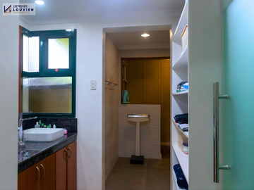 𝐅𝐮𝐥𝐥𝐲 𝐅𝐮𝐫𝐧𝐢𝐬𝐡𝐞𝐝 𝟑-𝐒𝐭𝐨𝐫𝐞𝐲 𝐃𝐮𝐩𝐥𝐞𝐱 𝐢𝐧 𝐓𝐚𝐠𝐚𝐲𝐭𝐚𝐲 𝐰𝐢𝐭𝐡 𝐉𝐚𝐜𝐮𝐳𝐳𝐢 & 𝐒𝐚𝐮𝐧𝐚 𝐅𝐨𝐫 𝐒𝐚𝐥𝐞 near Crosswind