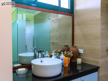 𝐅𝐮𝐥𝐥𝐲 𝐅𝐮𝐫𝐧𝐢𝐬𝐡𝐞𝐝 𝟑-𝐒𝐭𝐨𝐫𝐞𝐲 𝐃𝐮𝐩𝐥𝐞𝐱 𝐢𝐧 𝐓𝐚𝐠𝐚𝐲𝐭𝐚𝐲 𝐰𝐢𝐭𝐡 𝐉𝐚𝐜𝐮𝐳𝐳𝐢 & 𝐒𝐚𝐮𝐧𝐚 𝐅𝐨𝐫 𝐒𝐚𝐥𝐞 near Crosswind