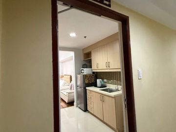 FOR SALE: Studio Unit at Mosaic Towers Makati City - ₱7M