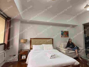 FOR SALE: Studio Unit at Mosaic Towers Makati City - ₱7M