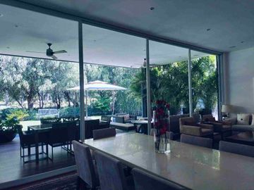 Residencial de un nivel en venta en privada exclusiva en Jurica