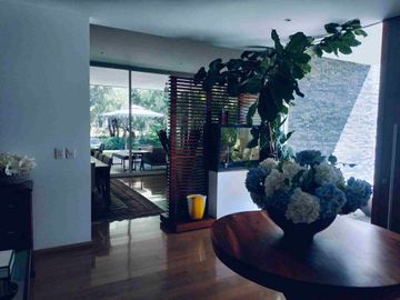 Residencial de un nivel en venta en privada exclusiva en Jurica