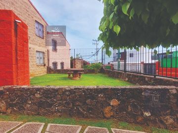 Casa en Renta Lomas de Ahuatlan con terraza