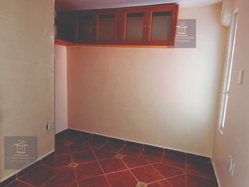 Casa en Renta Lomas de Ahuatlan con terraza