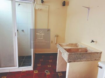 Casa en Renta Lomas de Ahuatlan con terraza