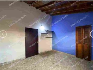 Vendo casa esquinera 3er piso en san martín Prado centro