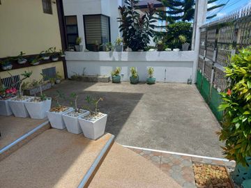 Pre-Owned House & Lot For Sale in Iruhin Tagaytay City-MC