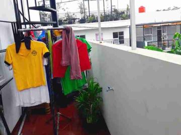 ARK@Dijual rumah 2 lantai (Tahun 2021) MinimalisArcamanik Endah