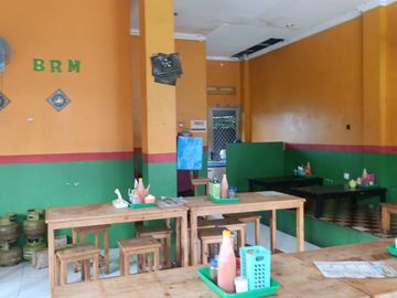 DIJUAL RUKO 2 LANTAI COCOK BUAT USAHA DEPAN JALAN UTAMA SENTUL SSC116