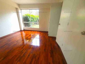 VENDO DEPARTAMENTO CERCA AL GOLF DE SAN ISIDRO