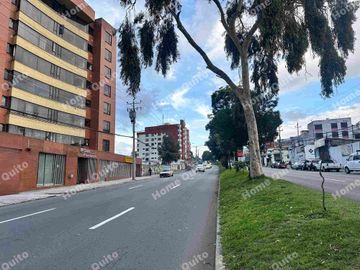 Departamento en venta en Torre San Francisco 6 de Diciembre y De Los Fresnos