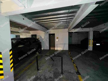 Departamento en venta en Torre San Francisco 6 de Diciembre y De Los Fresnos