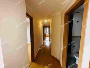 Departamento en venta en Torre San Francisco 6 de Diciembre y De Los Fresnos