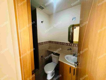 Departamento en venta en Torre San Francisco 6 de Diciembre y De Los Fresnos