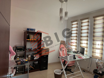 Oportunidad única en Santa Elena: casa amplia y elegante cerca del Centro de Querétaro