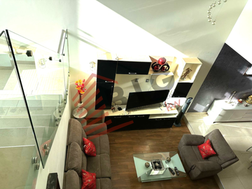 Oportunidad única en Santa Elena: casa amplia y elegante cerca del Centro de Querétaro