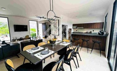 PREVENTA DE CASAS DE 3 NIVELES DENTRO DE CASA CLUB