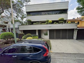 Casa en Venta de 2 niveles, Satelite, Edo. Mexico