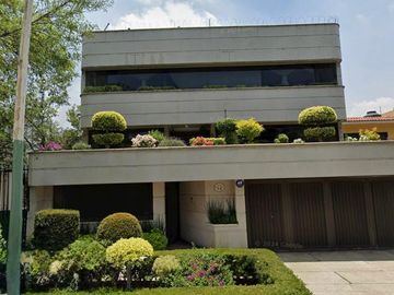 Casa en Venta de 2 niveles, Satelite, Edo. Mexico