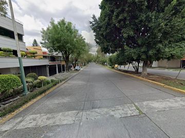 Casa en Venta de 2 niveles, Satelite, Edo. Mexico