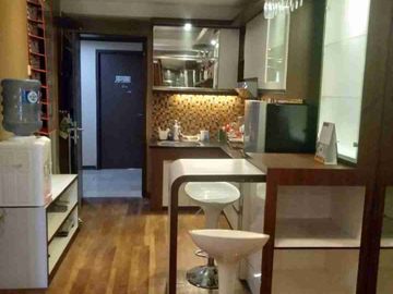 Disewakan Bulanan Unit 
Apartemen Suite Metro Bandung
2 Kamar Tidur, full furnished premium

Strategis Mainroad jl.Soekarno-Hatta Bandung