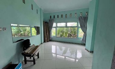 Dijual Rumah Luas dengan Kolam Renang Umum Cocok untuk Villa Hunian & Investasi Liburan
