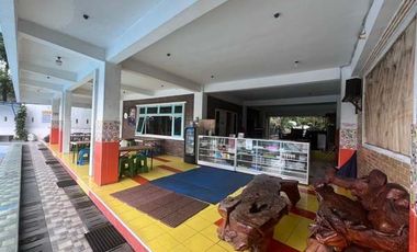 Dijual Rumah Luas dengan Kolam Renang Umum Cocok untuk Villa Hunian & Investasi Liburan