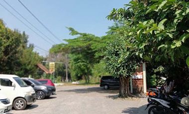 Dijual Rumah Luas dengan Kolam Renang Umum Cocok untuk Villa Hunian & Investasi Liburan