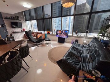 2 Bedroom Condo unit For Sale in One Central at Makati City