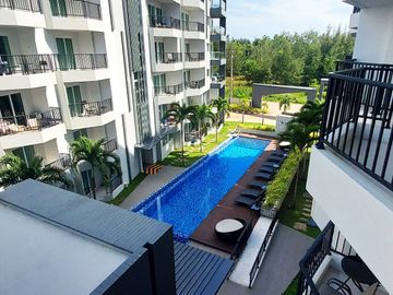 Luxury 1 bedroom condo, at floor 4 of 8, in Mantra Beach Condo