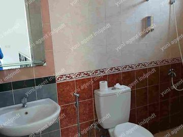 rumah sewa dekat sport club &sekolah di Legenda wisata