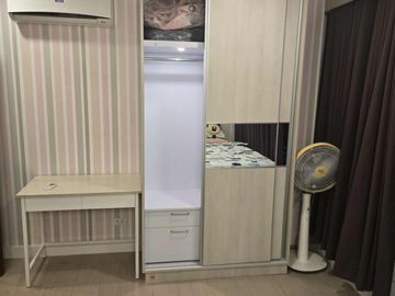Clean Title RFO Furnished 2BR with Parking FOR SALE at One Uptown Residence BGC Taguig