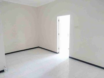 Sutorejo rumah bagus harga damai