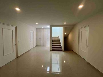 Hermosa Casa en Venta en Juriquilla Preserve