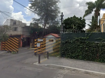 CASA ADJUDICADA EN VENTA EN EN TERCERA CERRADA DE PALOMARES 21 COAPA MAGISTERIAL TLALPAN CDMX
