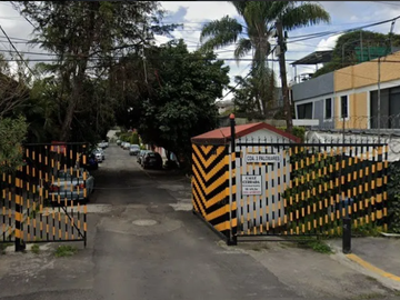 CASA ADJUDICADA EN VENTA EN EN TERCERA CERRADA DE PALOMARES 21 COAPA MAGISTERIAL TLALPAN CDMX