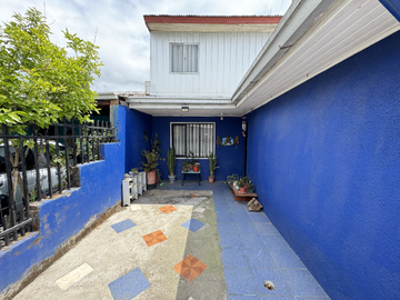 Casa 2 Pisos 5 Dirmitorios 2 Baños Parque Lantaño Chillán