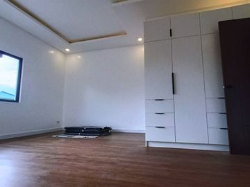 15M Ready for Occupancy Duplex House for Sale in Talon Dos Las Pinas 4 Bedrooms - JB