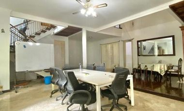 Dijual rumah di Cluster eksklusif Jati Padang Raya, Pasar Minggu, Jakarta Selatan. Cluster kecil dengan hanya 15 unit rumah, memberikan suasana tenang