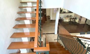 Dijual rumah di Cluster eksklusif Jati Padang Raya, Pasar Minggu, Jakarta Selatan. Cluster kecil dengan hanya 15 unit rumah, memberikan suasana tenang