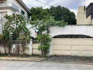 House and Lot Vermont Royale