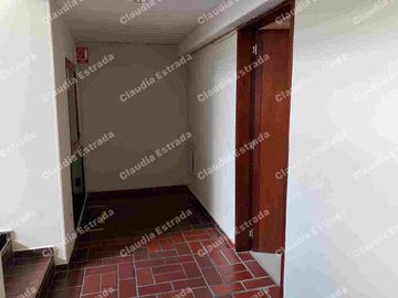 SE VENDE OFICINA