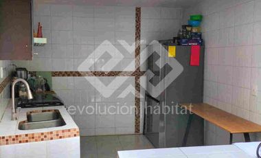 CASA SOLA EN VENTA EN CUERNAVACA CENTRO
